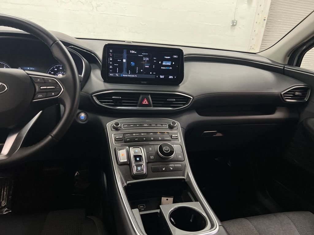 Used 2023 Hyundai Santa Fe SEL image 19