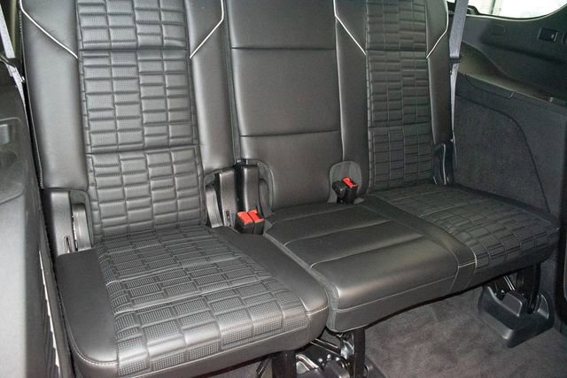 Used 2021 Cadillac Escalade Sport Platinum AWD/4WD image 13