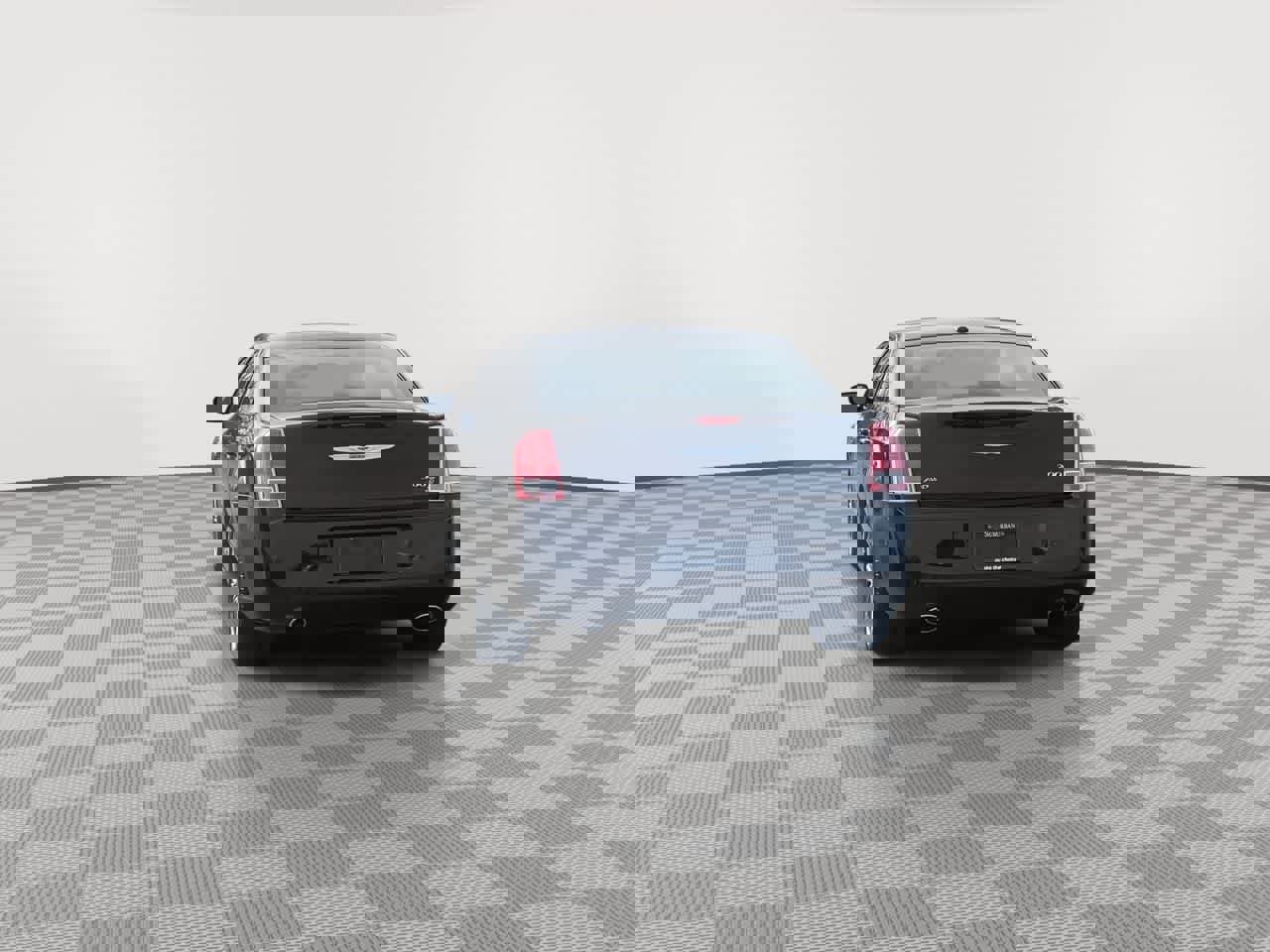 Used 2013 Chrysler 300 S image 7