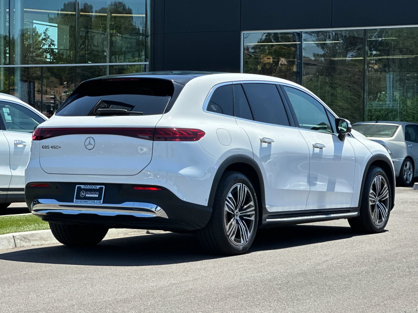 Certified 2024 Mercedes-Benz EQS 450+ SUV image 3