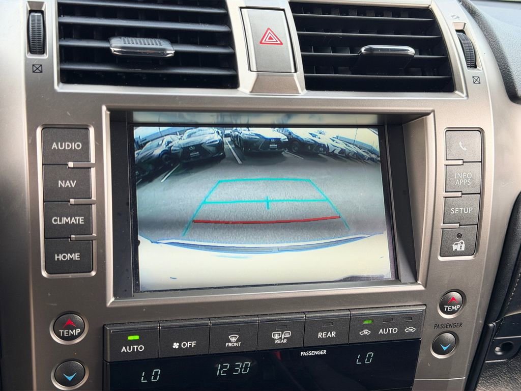 Used 2021 Lexus GX 460 Premium w/ Premium Package image 21