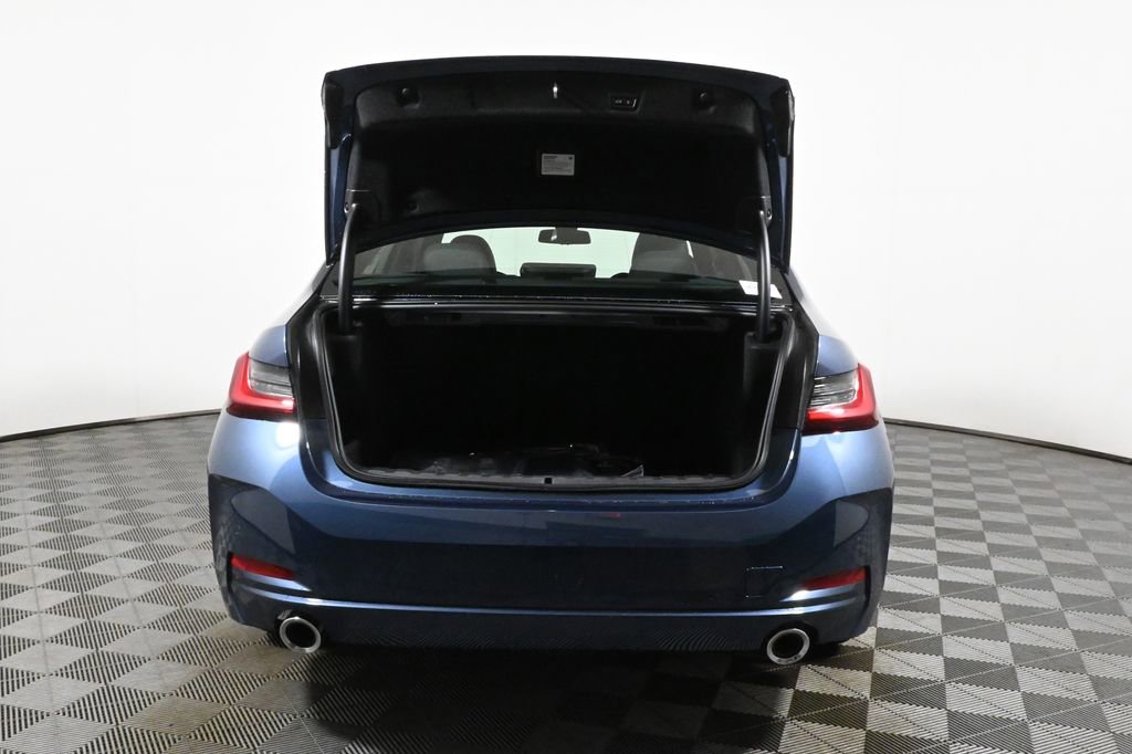 Used 2026 BMW 330i xDrive Sedan w/ Convenience Package image 36