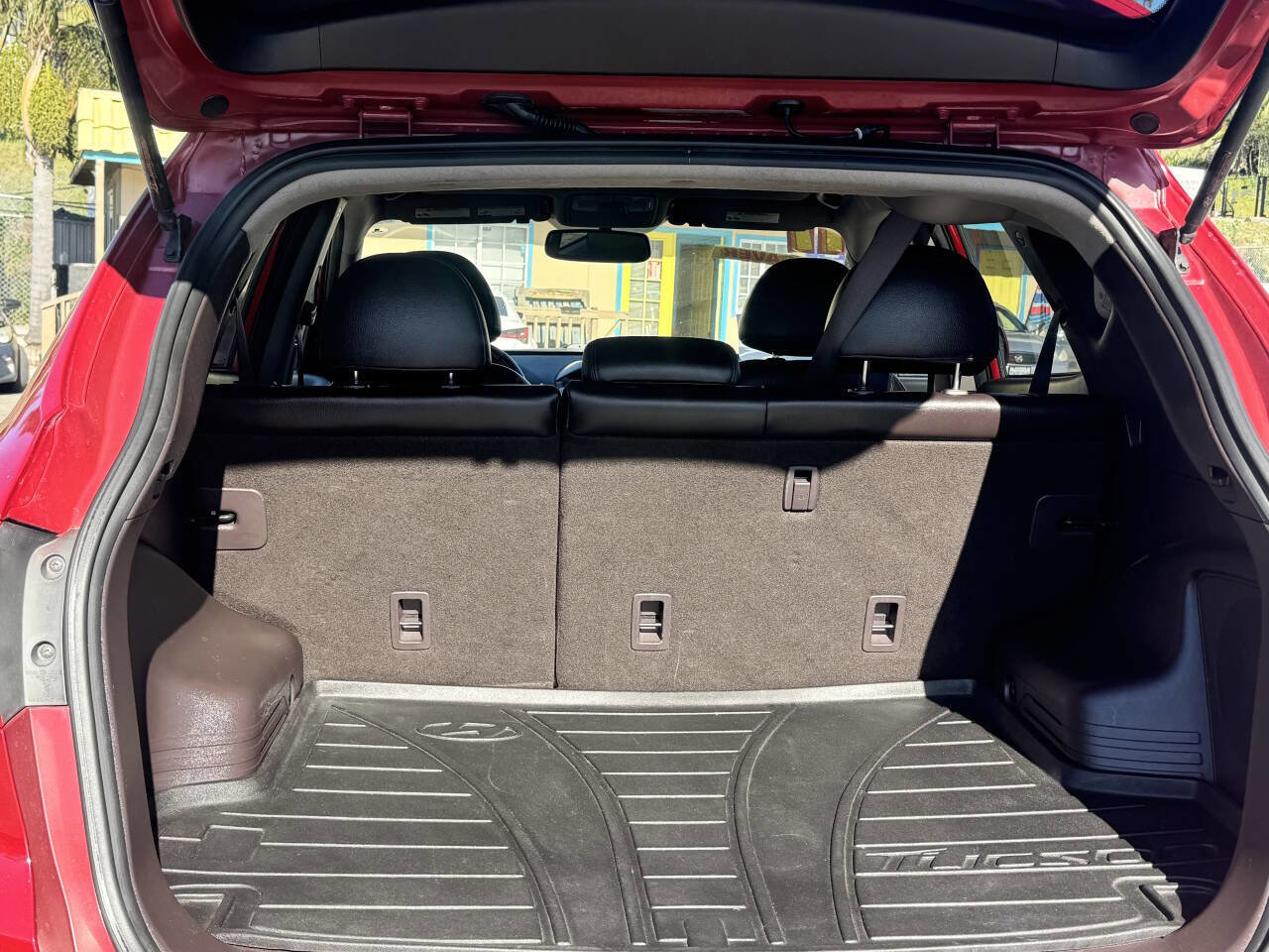 Used 2011 Hyundai Tucson GLS w/ Navigation Pkg 2 image 15