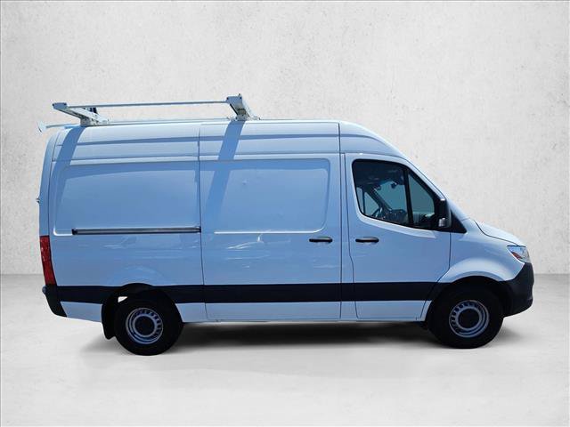Used 2023 Mercedes-Benz Sprinter 2500 video 4