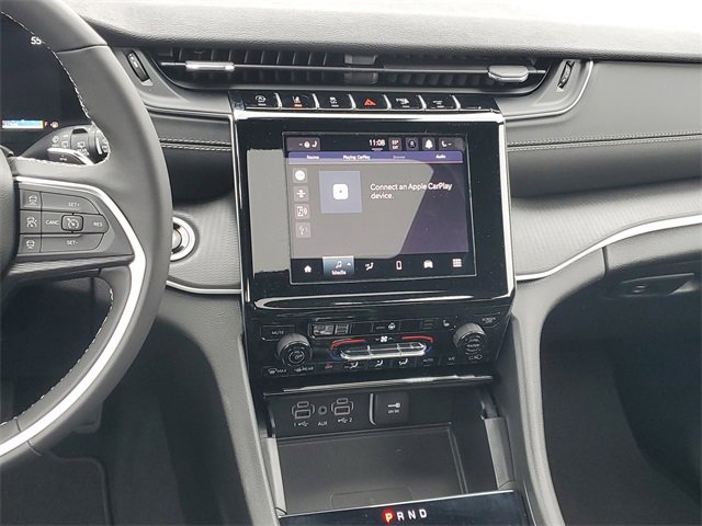 New 2025 Jeep Grand Cherokee L Altitude image 16