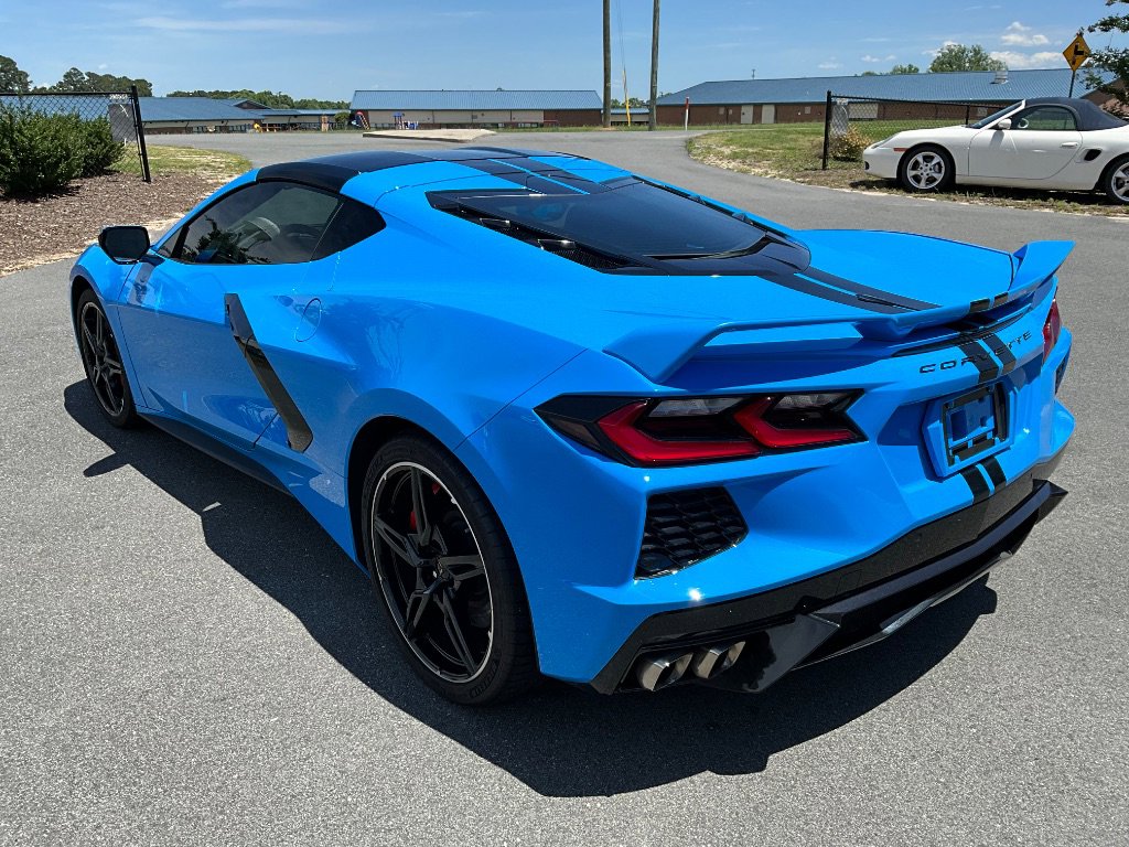 Used 2022 Chevrolet Corvette Stingray Coupe w/ Z51 Performance Package image 6