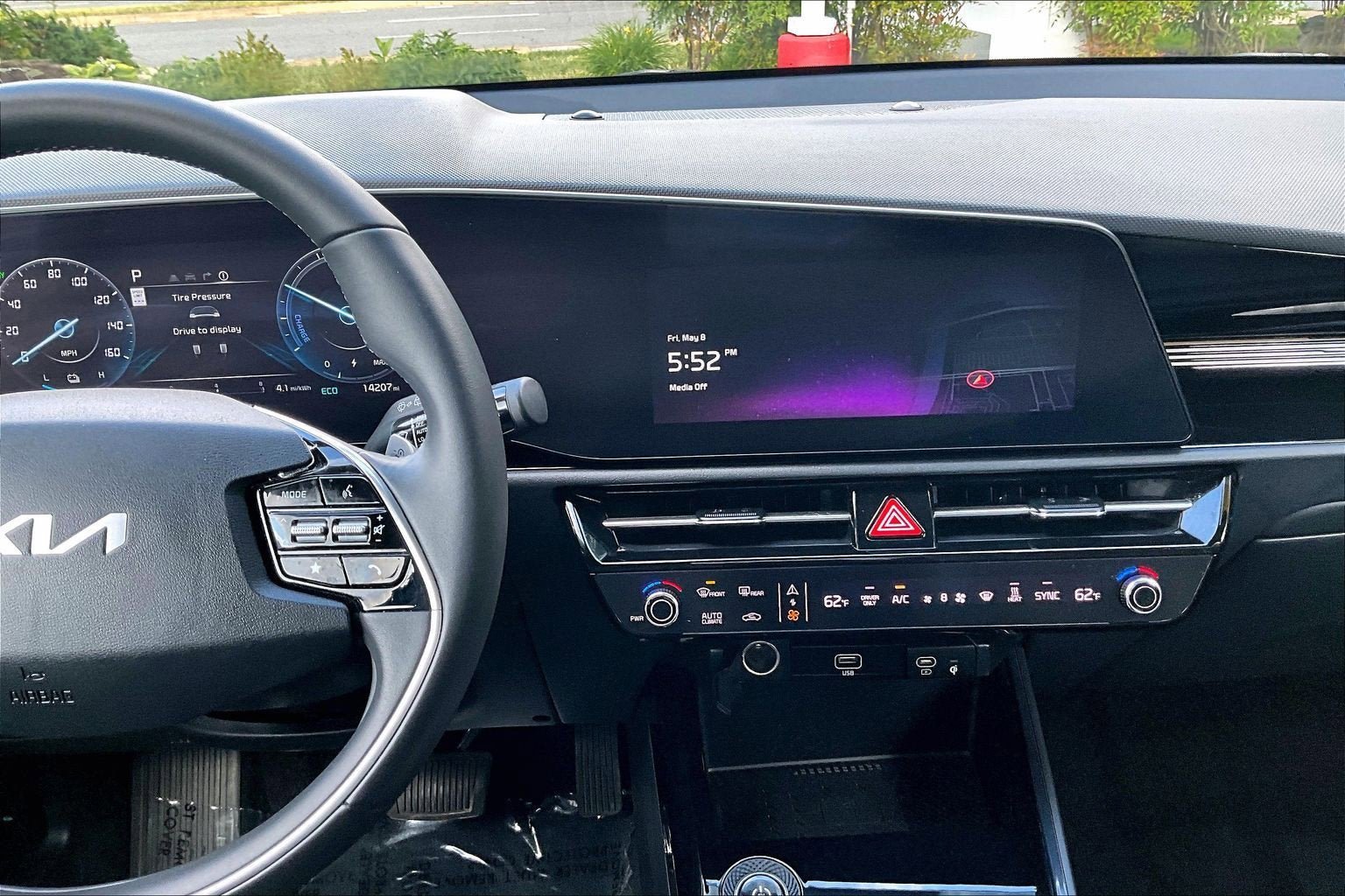 Used 2024 Kia Niro Wind FWD image 6
