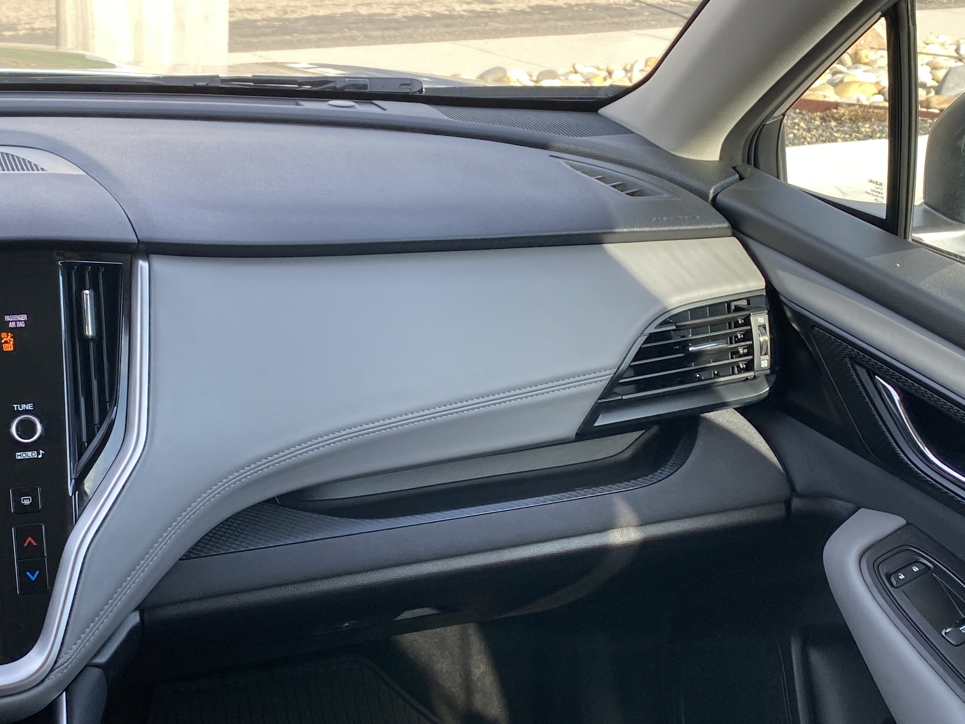 Used 2025 Subaru Outback Premium image 22