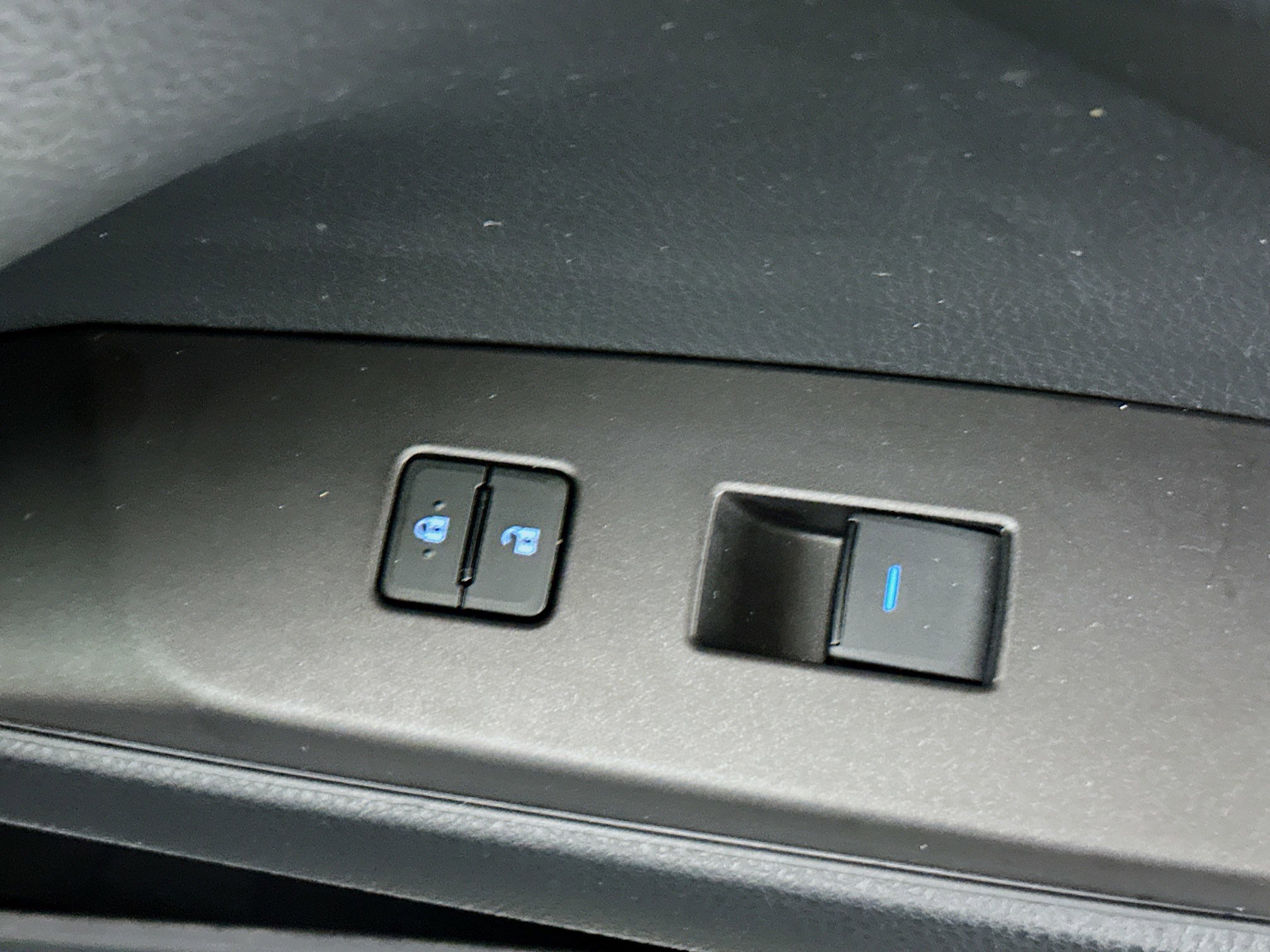 Used 2024 Toyota Camry SE image 28