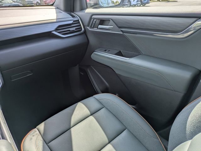 Used 2024 GMC Acadia AT4 w/ Super Cruise Package image 20