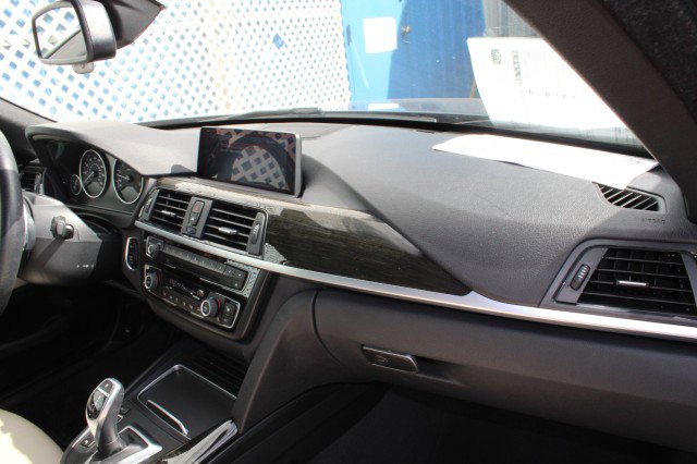 Used 2016 BMW 428i Convertible image 12
