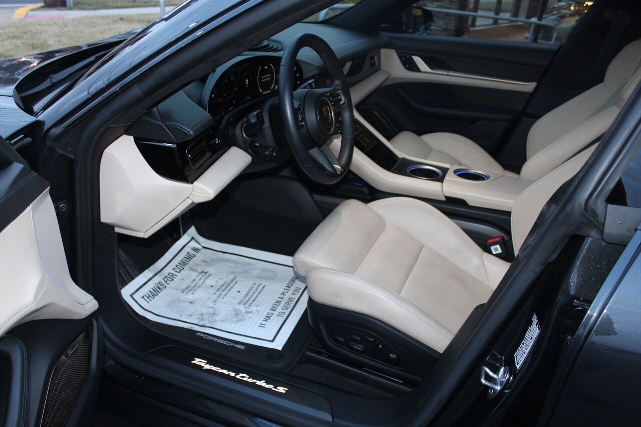 Used 2020 Porsche Taycan Turbo S image 15