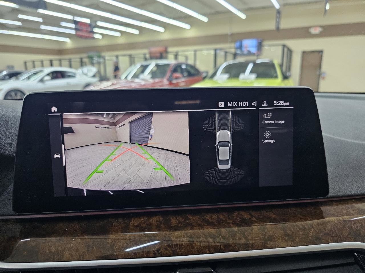 Used 2020 BMW 530i w/ Convenience Package RWD image 33