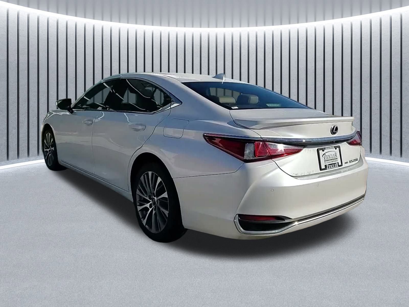 Used 2021 Lexus ES 250 w/ Premium Package image 15