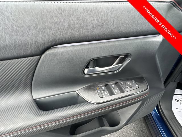 New 2025 Nissan Kicks SR w/ SR Premium Package image 13