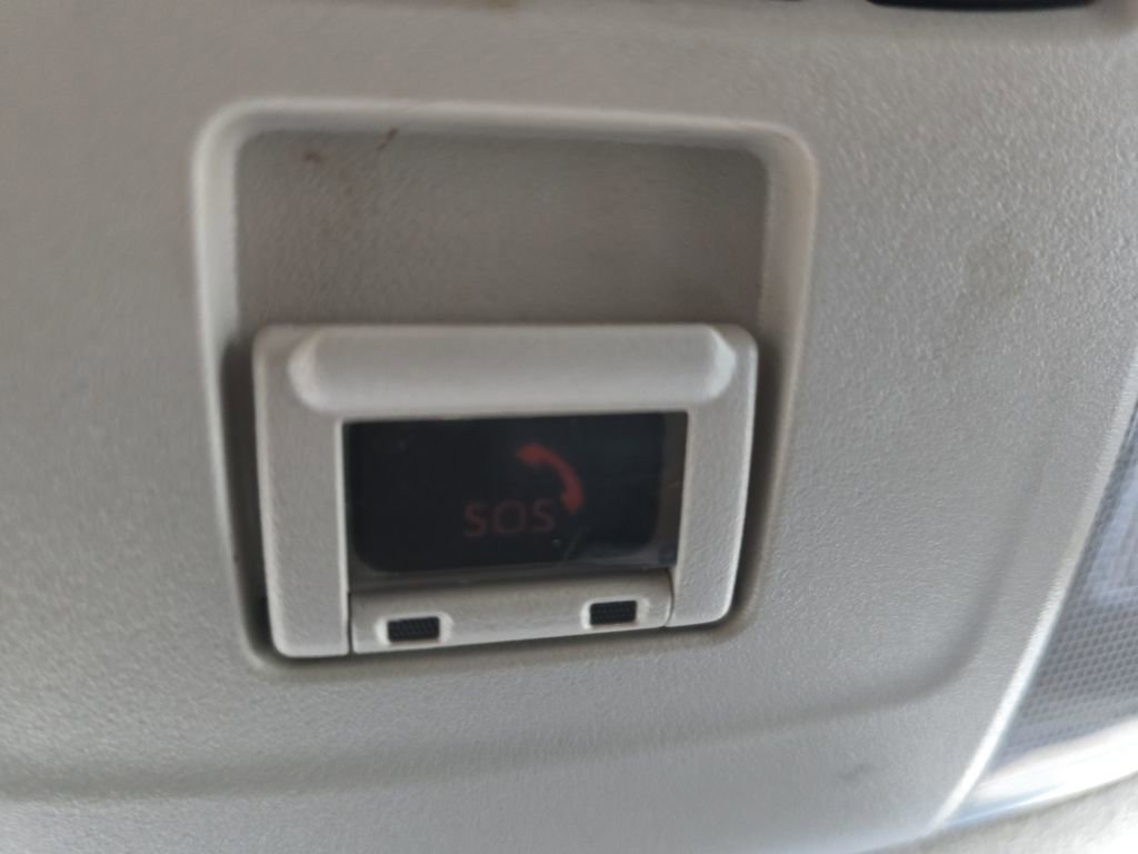 Used 2022 Toyota Corolla LE image 30