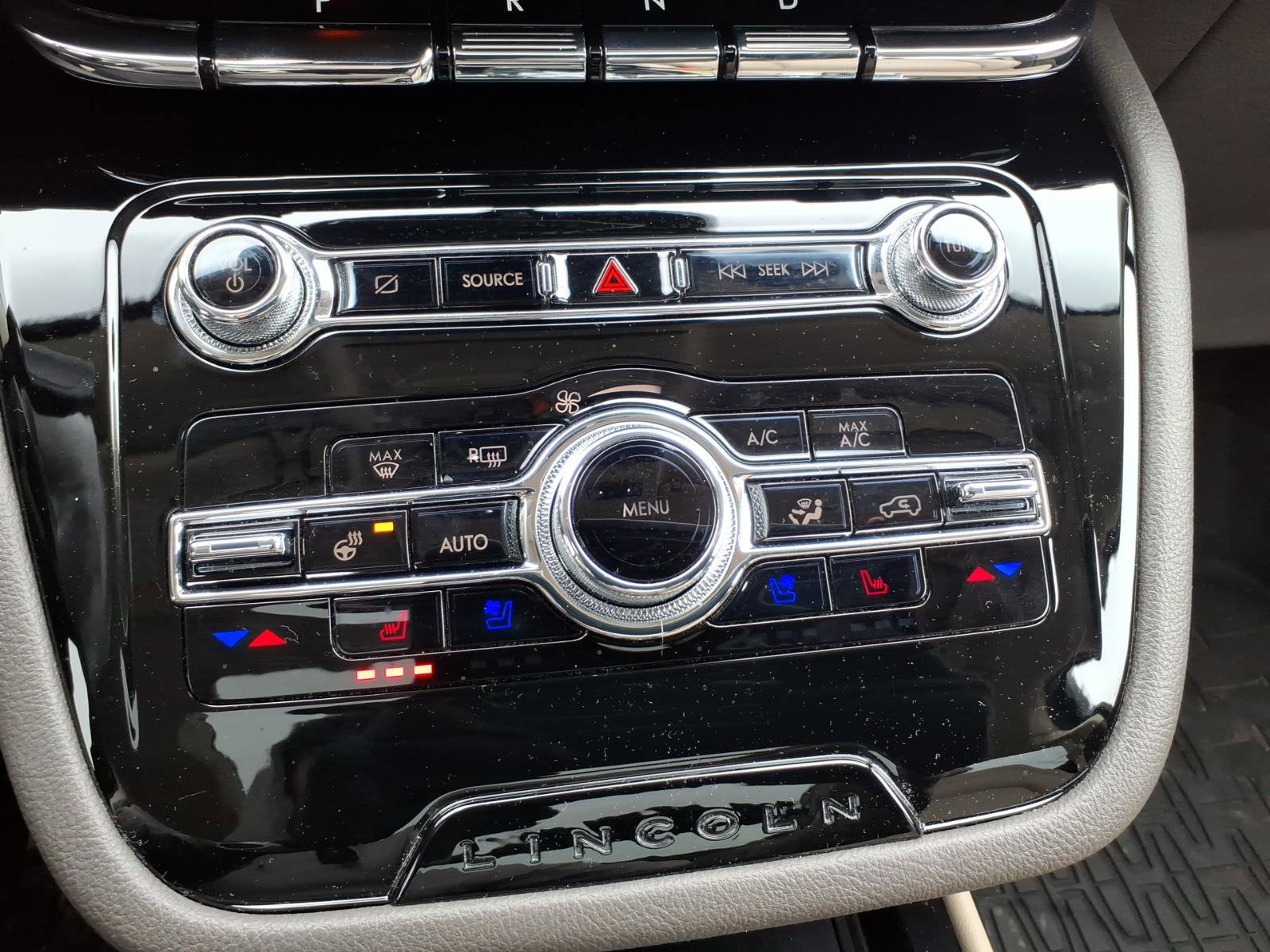 Certified 2022 Lincoln Corsair Reserve w/ Equipment Group 201A image 20