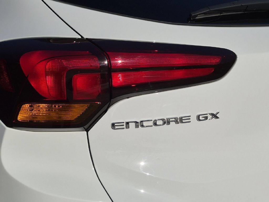 Used 2024 Buick Encore GX Preferred FWD image 33