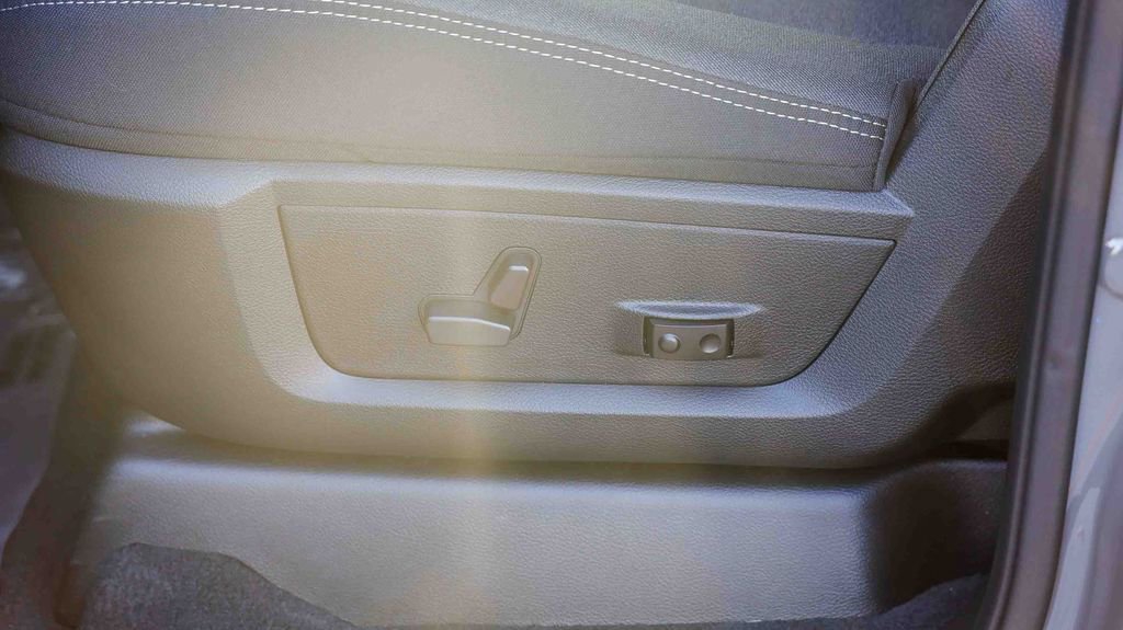 New 2026 RAM 3500 Big Horn image 22