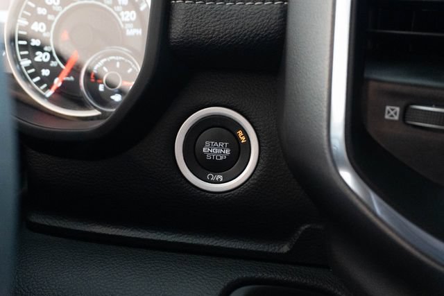 Used 2024 RAM 1500 Laramie RWD image 29