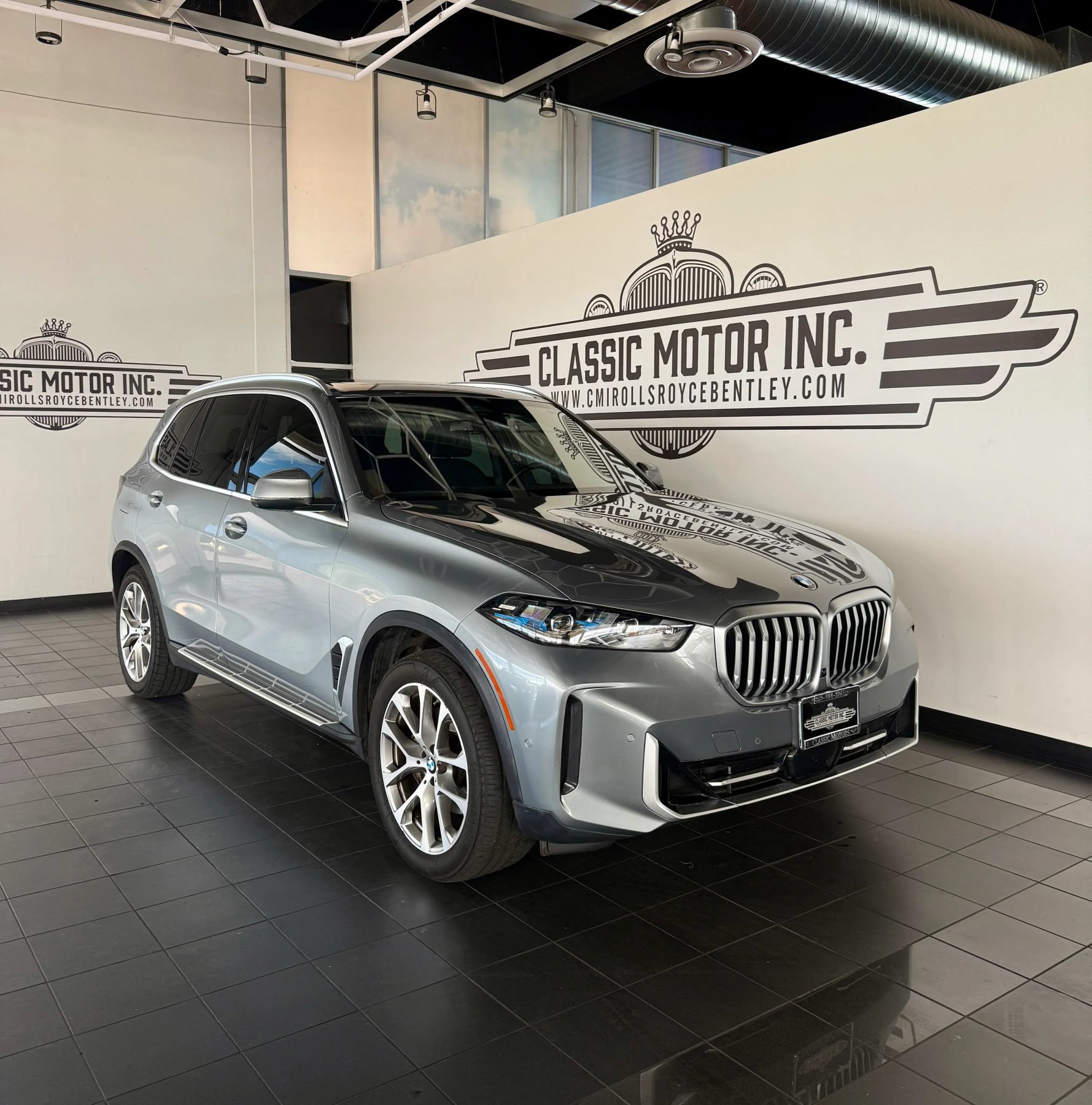Used 2024 BMW X5 xDrive40i w/ Premium Package