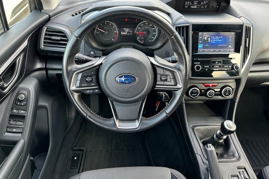 Used 2022 Subaru Crosstrek 2.0i Premium image 14