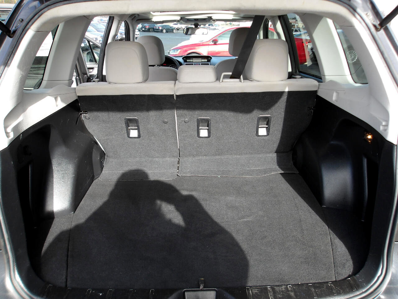 Used 2016 Subaru Forester 2.5i Premium w/ All-Weather Package image 11