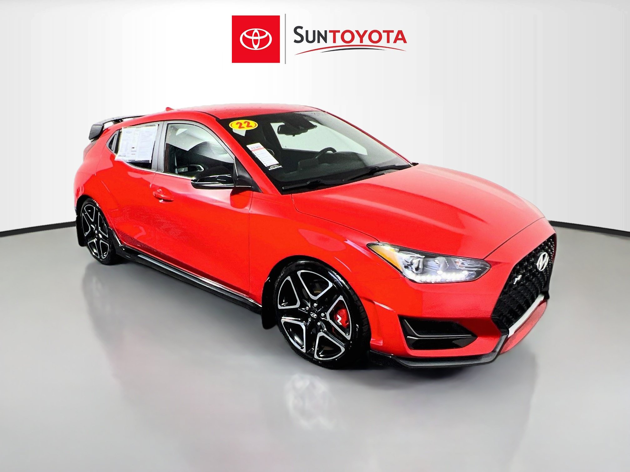 Used 2022 Hyundai Veloster N FWD image 1