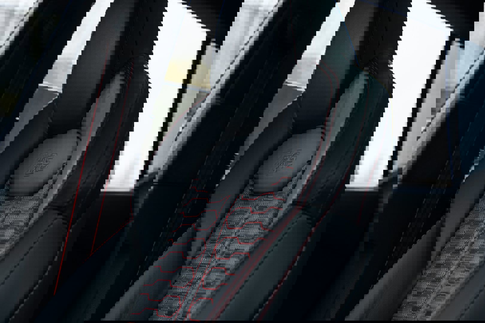 Used 2022 Audi RS Q8 image 28