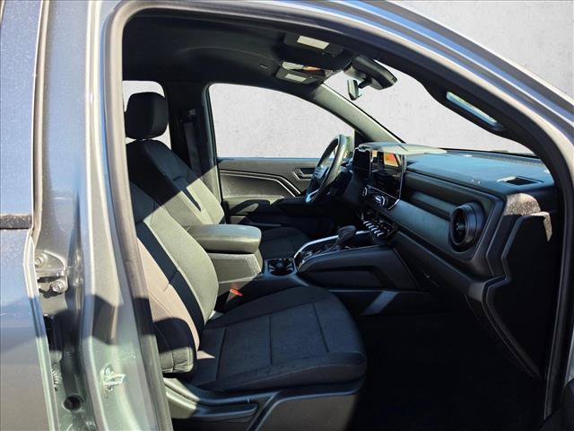 Used 2026 Chevrolet Colorado W/T w/ WT Custom Package RWD image 11