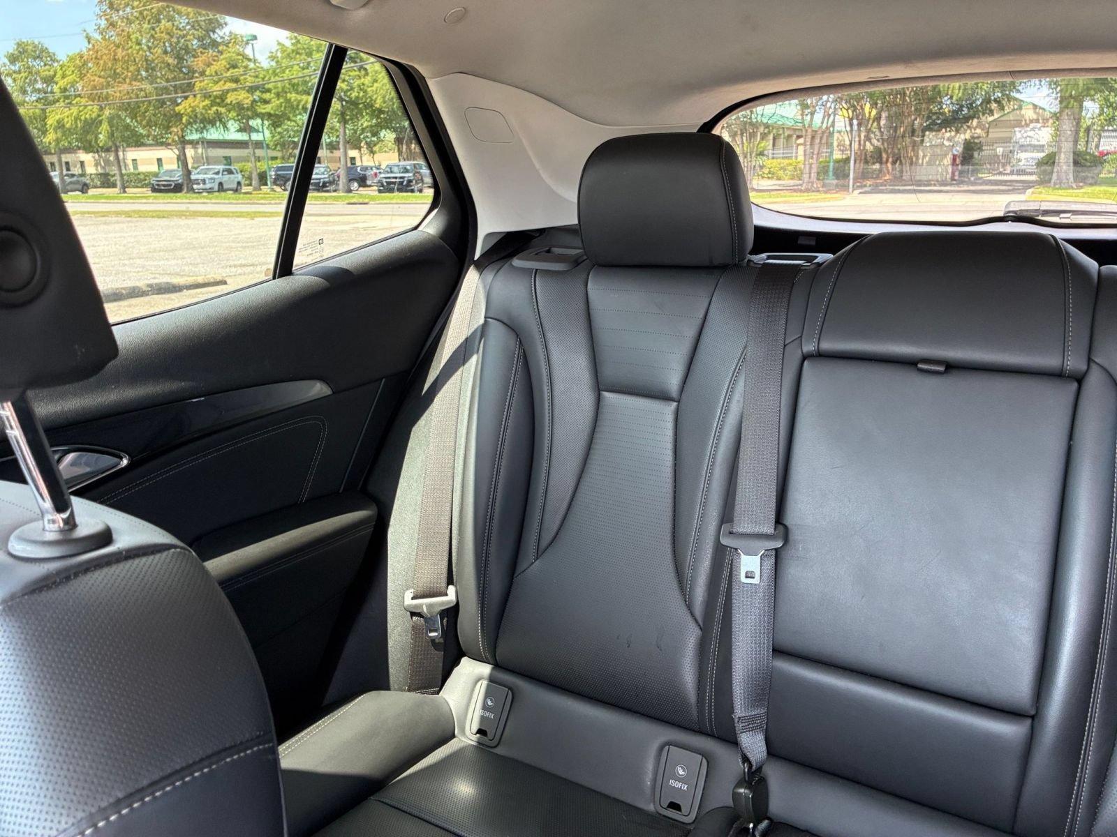 Used 2024 Buick Envision Preferred AWD/4WD image 34