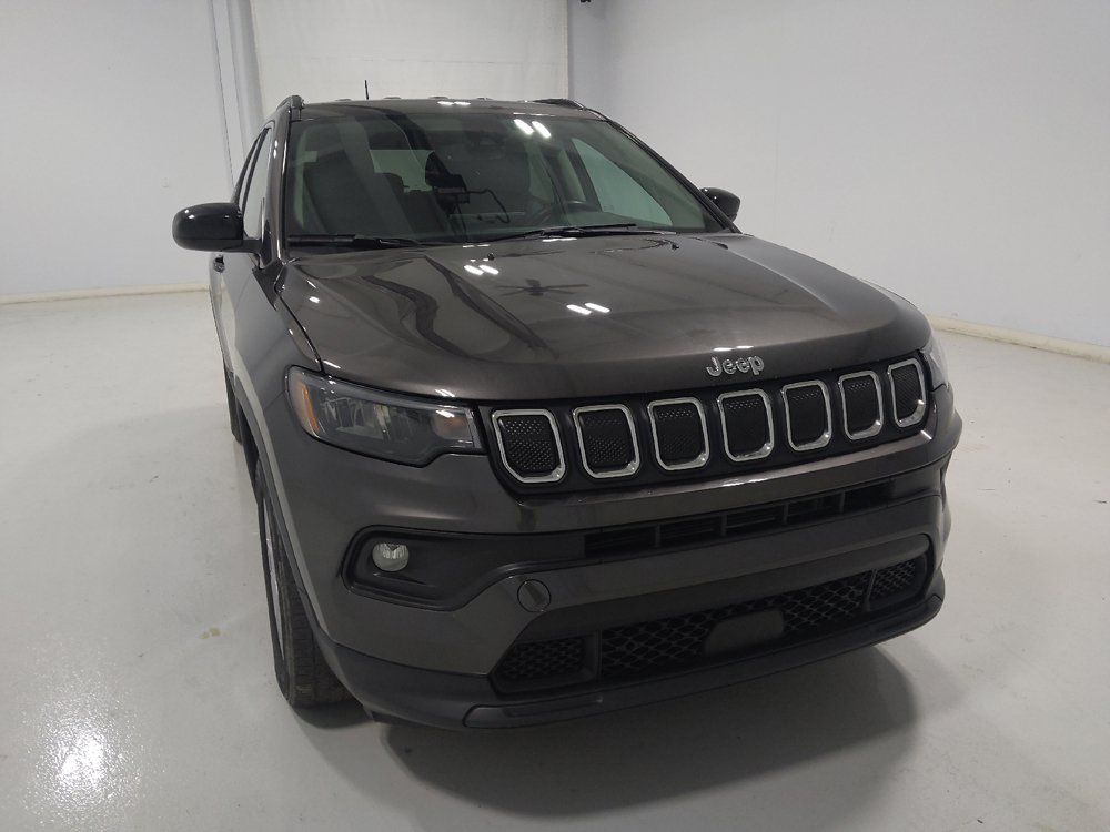 Used 2022 Jeep Compass Latitude w/ Convenience Group AWD/4WD image 14