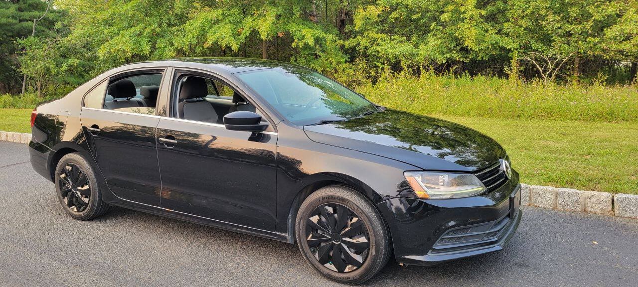 Used 2017 Volkswagen Jetta S FWD image 2