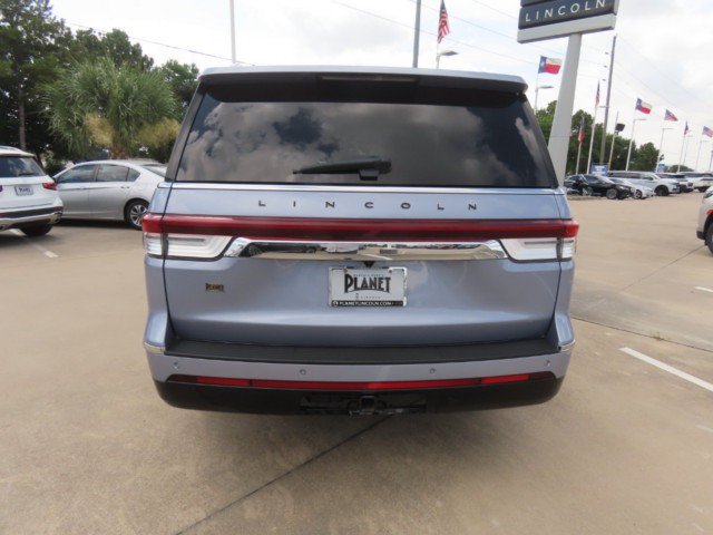 Used 2024 Lincoln Navigator L Black Label AWD/4WD image 11