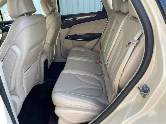 Used 2018 Lincoln MKC Premiere AWD/4WD image 19
