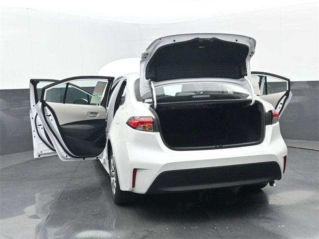 New 2026 Toyota Corolla LE image 28