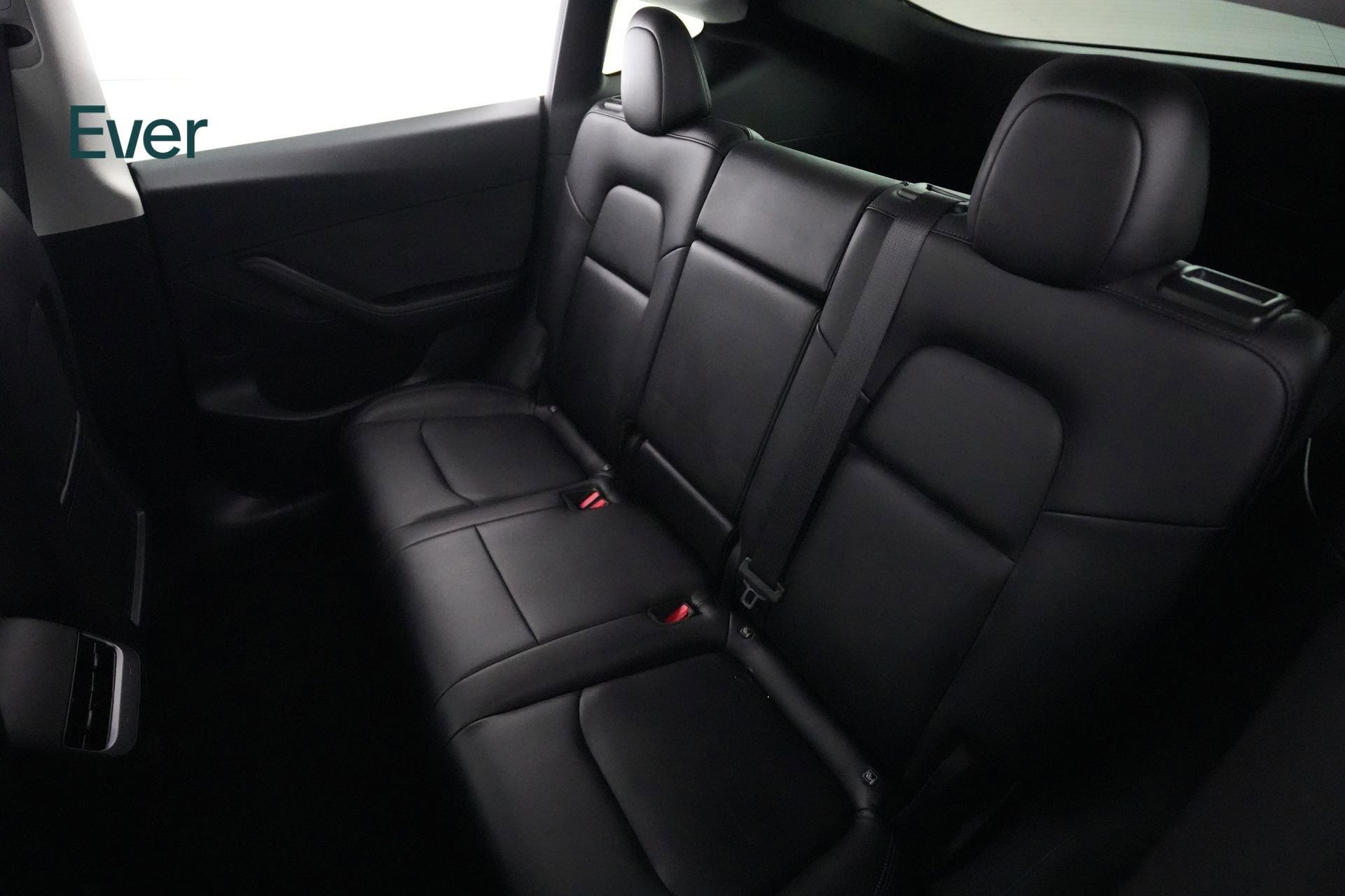 Used 2022 Tesla Model Y Performance image 24