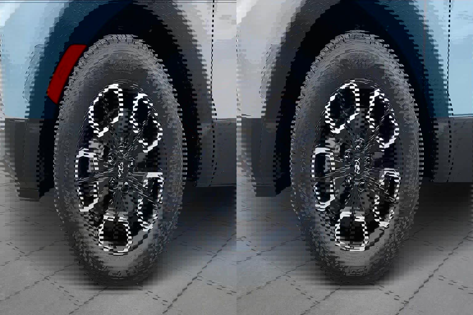 Used 2023 Hyundai Santa Cruz SEL Premium w/ Cargo Package image 11