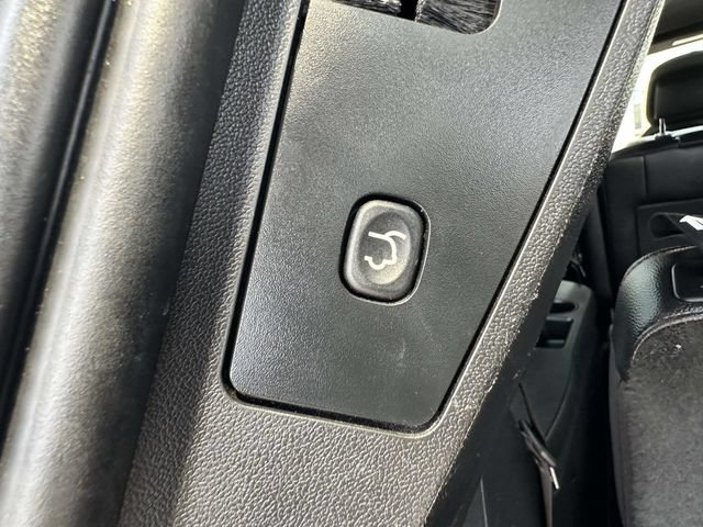 Used 2018 Dodge Grand Caravan GT FWD image 22