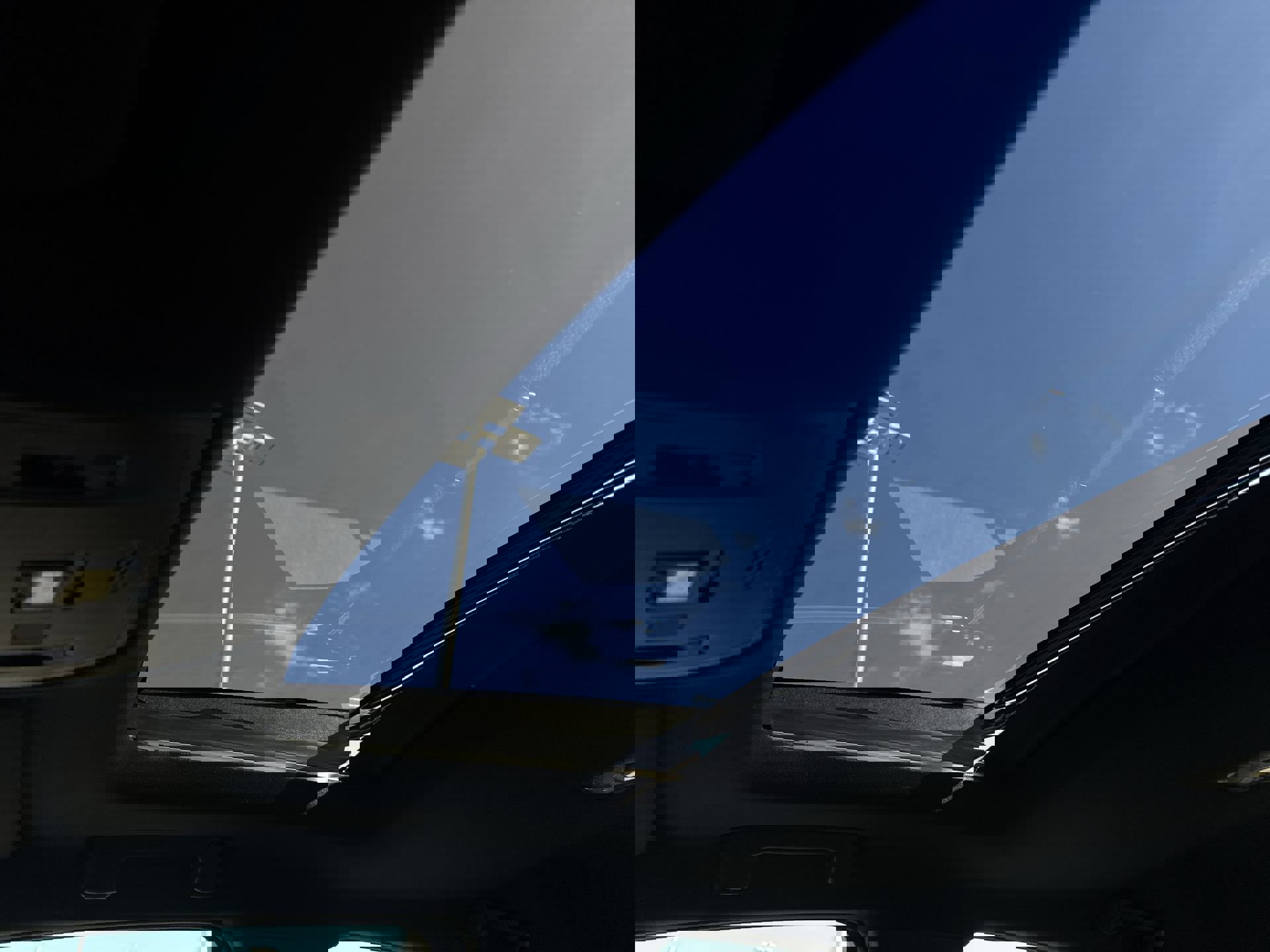 Used 2019 Lexus UX 250h image 19