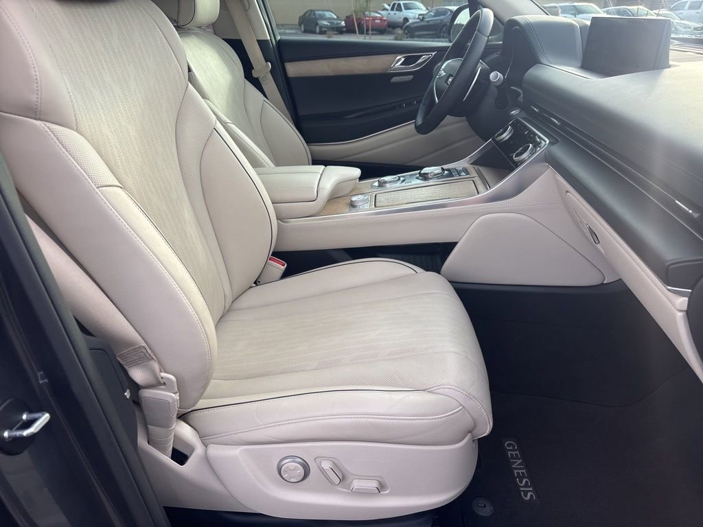 Used 2023 Genesis GV80 3.5T w/ Advanced Package image 17