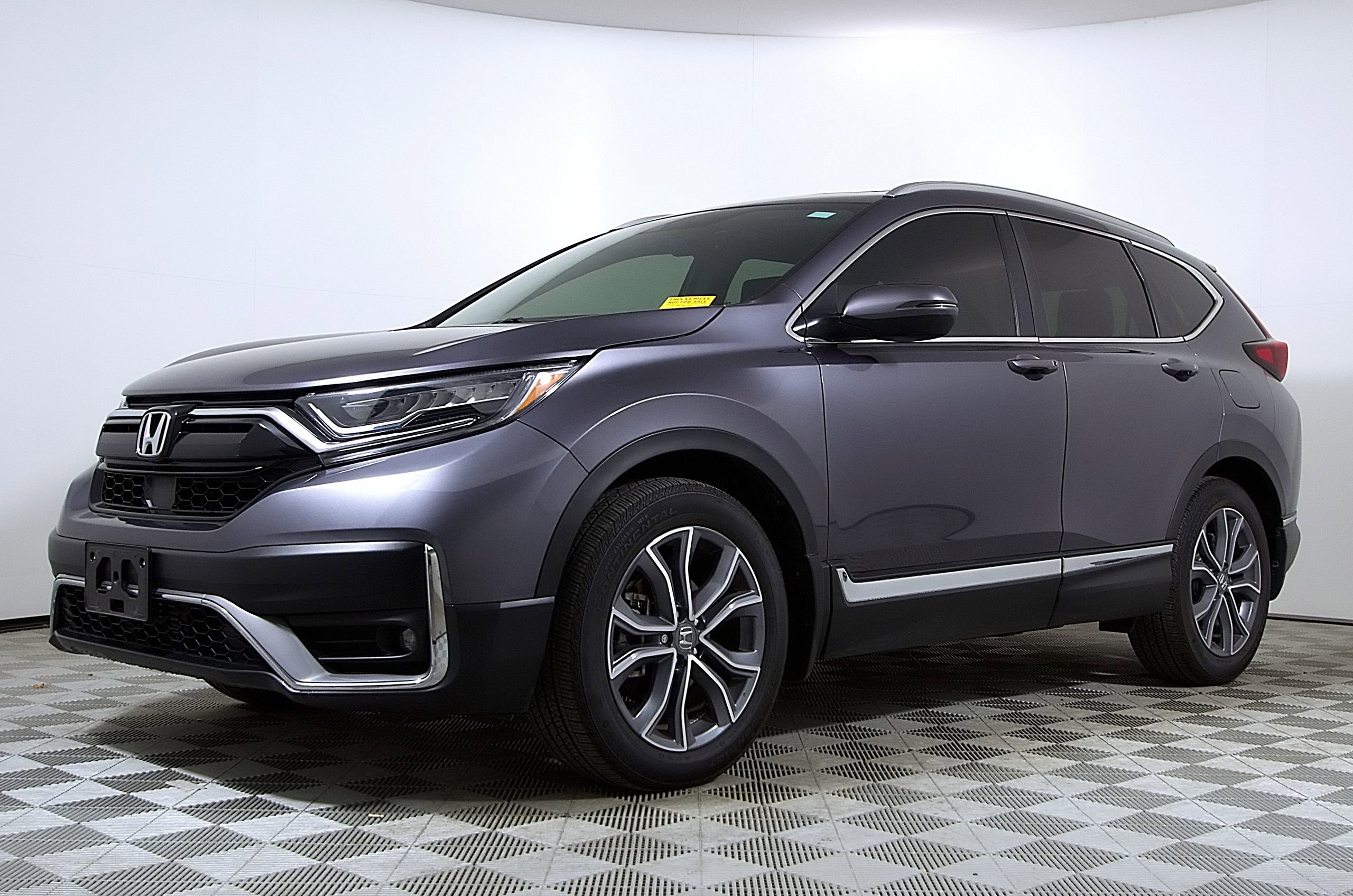 Used 2021 Honda CR-V Touring image 2