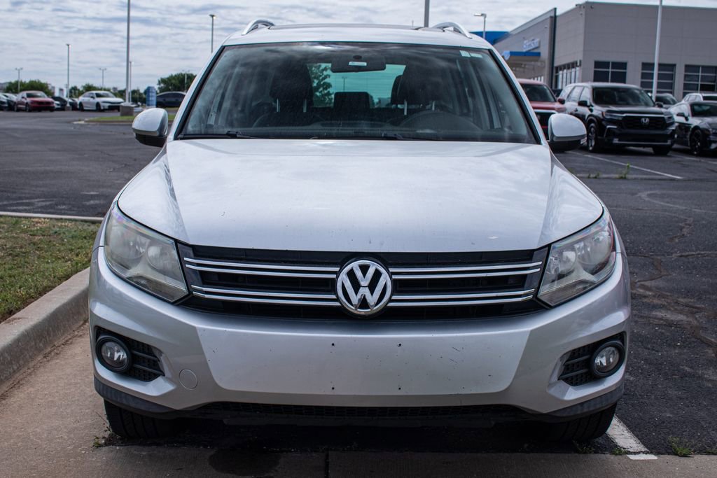 Used 2012 Volkswagen Tiguan S FWD image 2