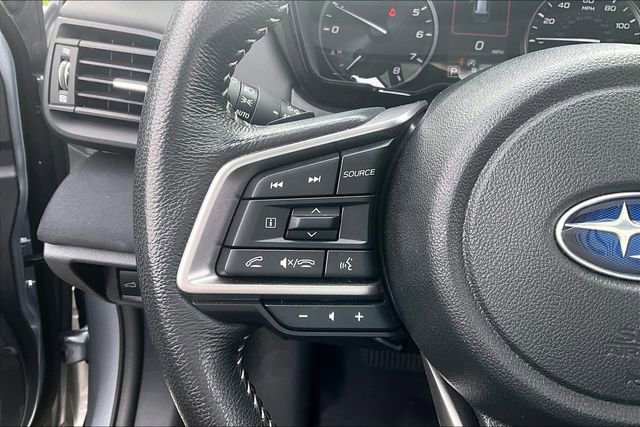 Used 2025 Subaru Outback Premium AWD/4WD image 18