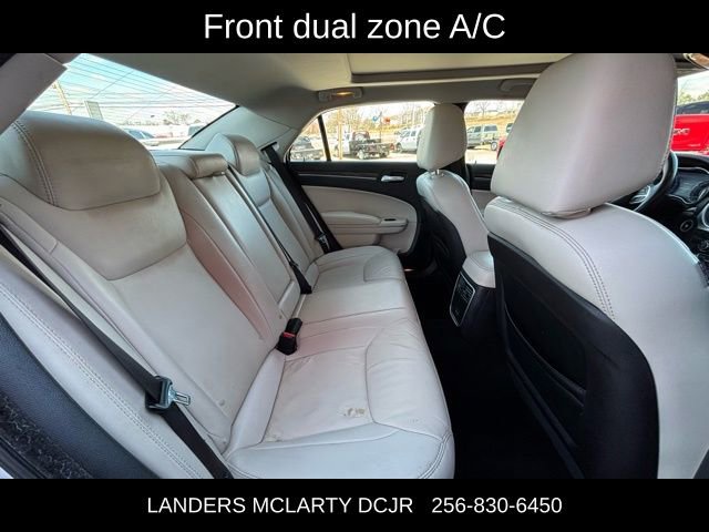 Used 2019 Chrysler 300 Touring L w/ Quick Order Package 22F image 14