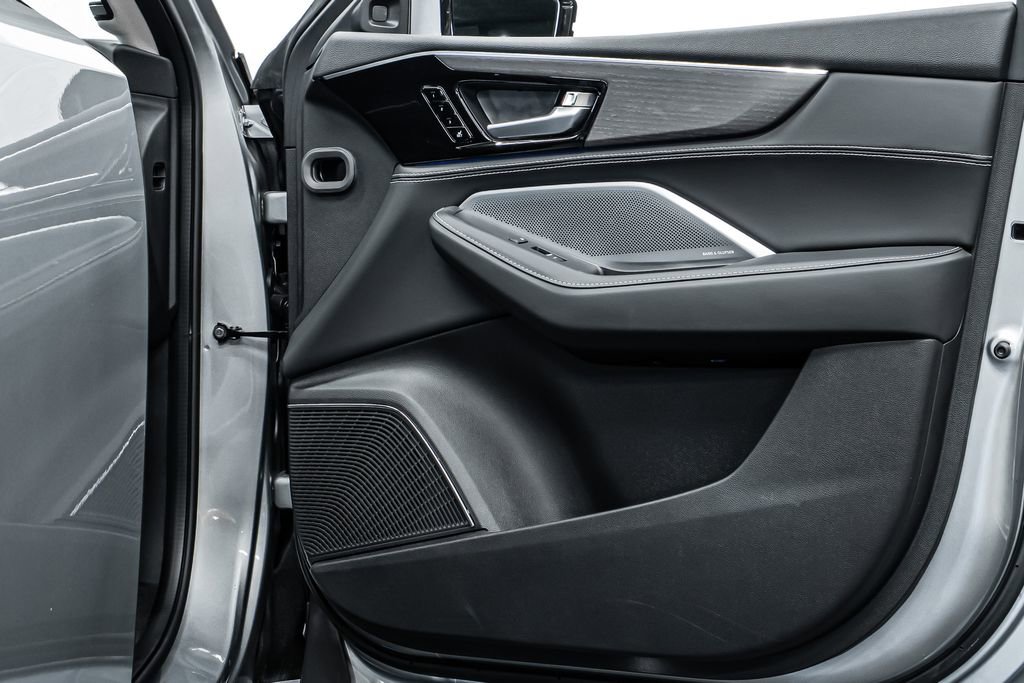 New 2026 Acura MDX w/ Advance Package AWD/4WD image 10