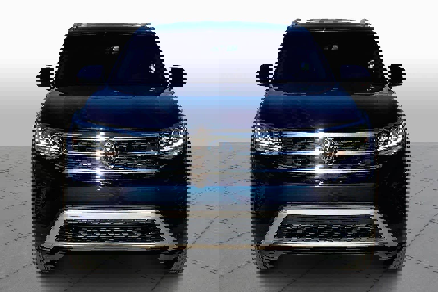 Used 2022 Volkswagen Atlas Cross Sport SE image 4