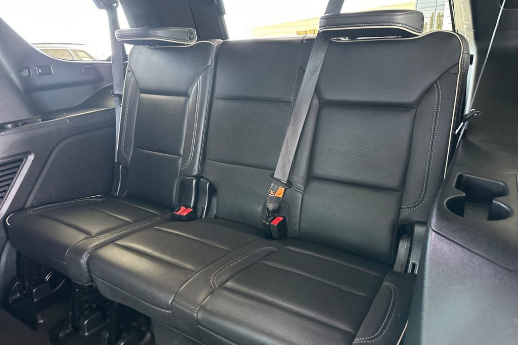 Used 2023 Chevrolet Tahoe Premier AWD/4WD image 16