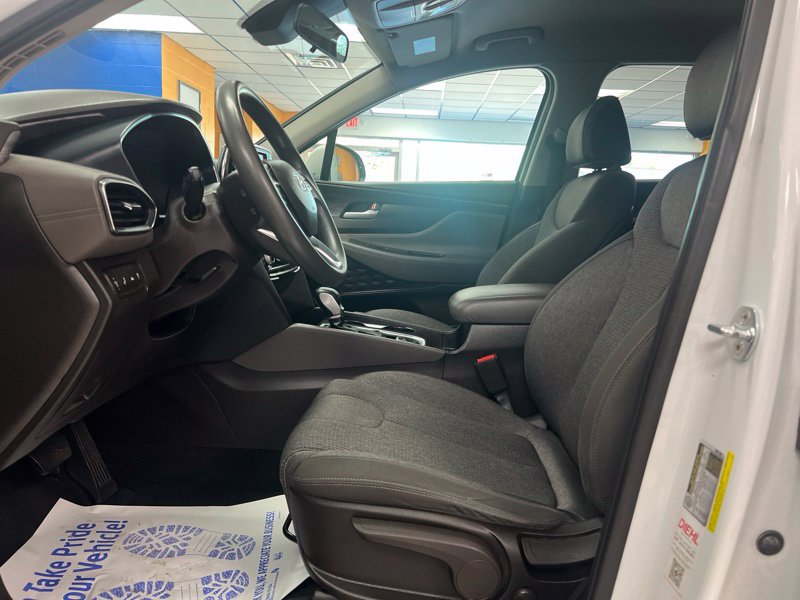 Used 2019 Hyundai Santa Fe SE FWD image 17