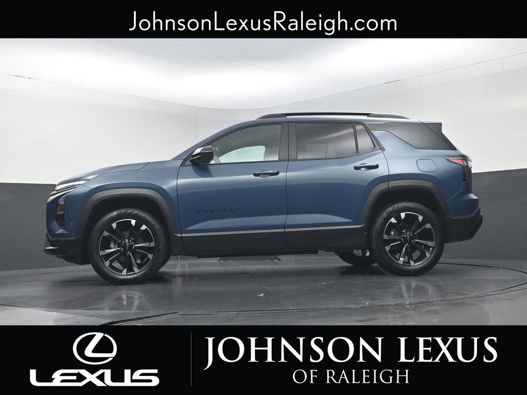 Used 2025 Chevrolet Equinox RS w/ Convenience Package III FWD image 23